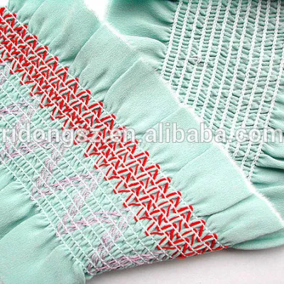 SMOCKING 037